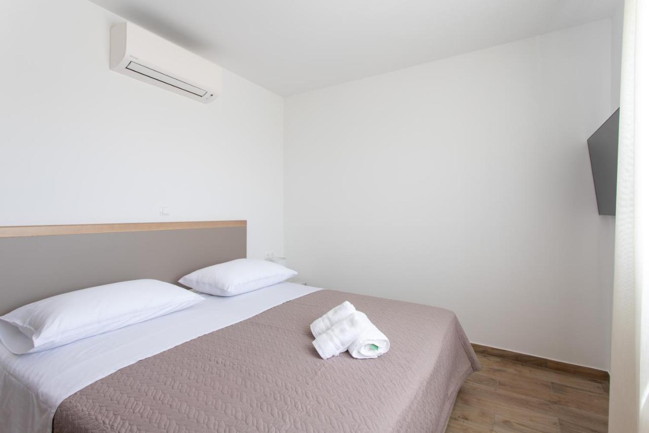 Apartments Top Hill โตรกีร์ ภายนอก รูปภาพ