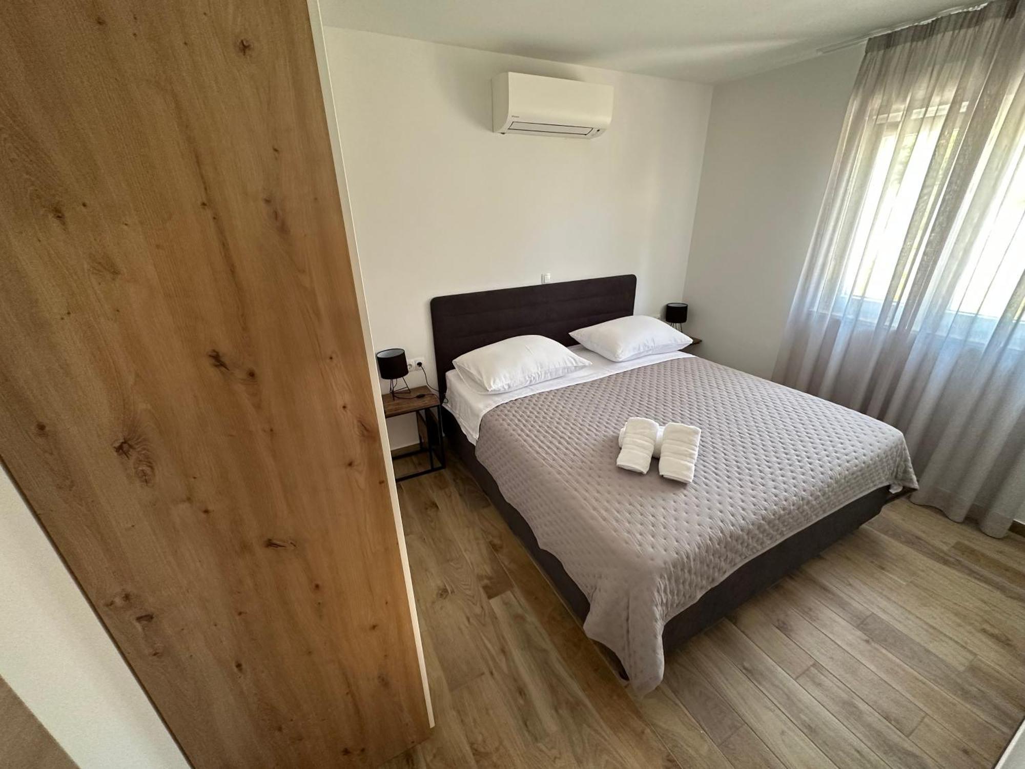 Apartments Top Hill โตรกีร์ ภายนอก รูปภาพ